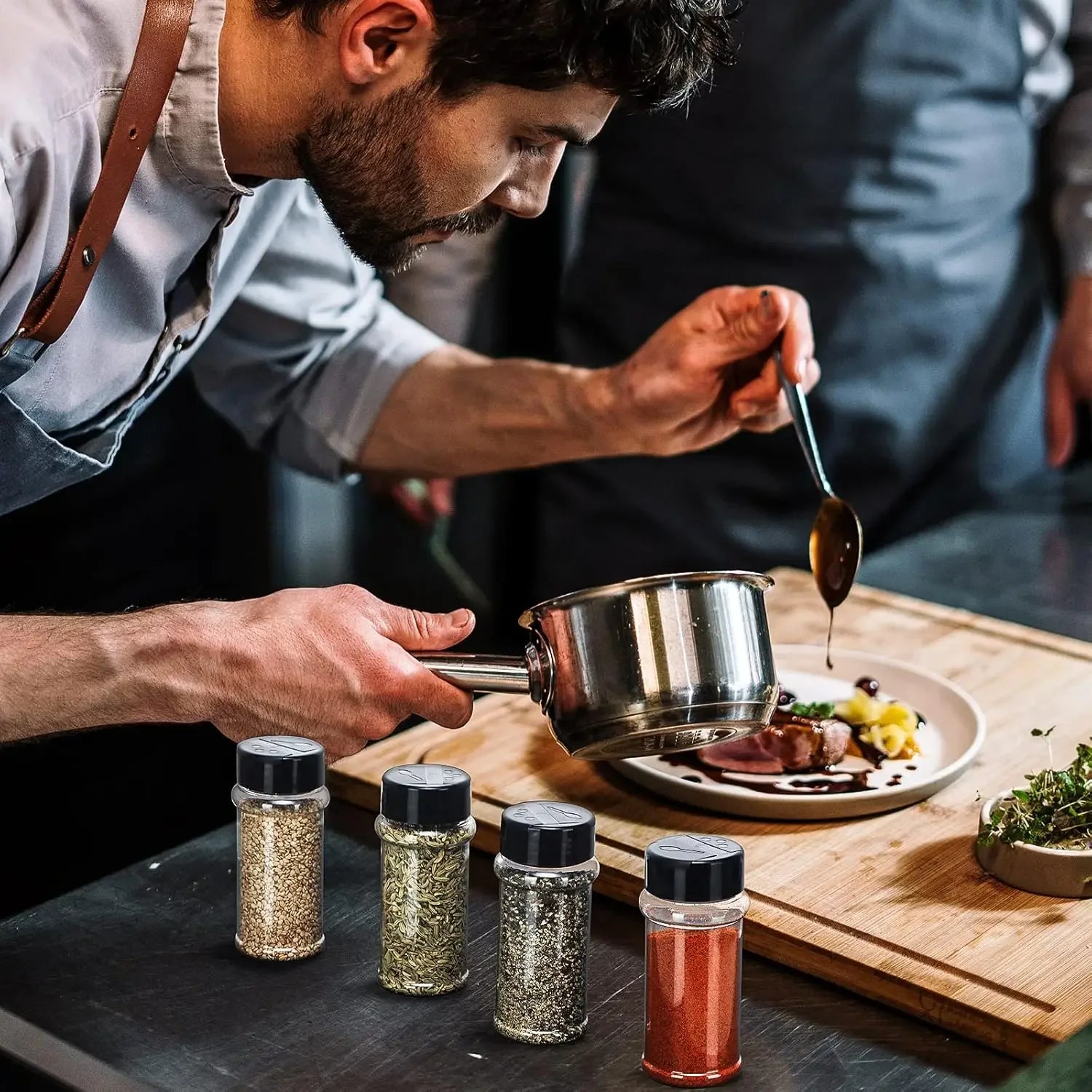 Clear Plastic Spice Shakers (10/1 PCS)